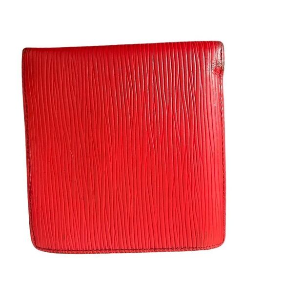 Louis Vuitton Epi Leather Bifold Wallet Red Unisex - Picture 4 of 5